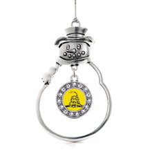 Load image into Gallery viewer, Don&#39;t Tread on Me Circle Holiday Ornament
